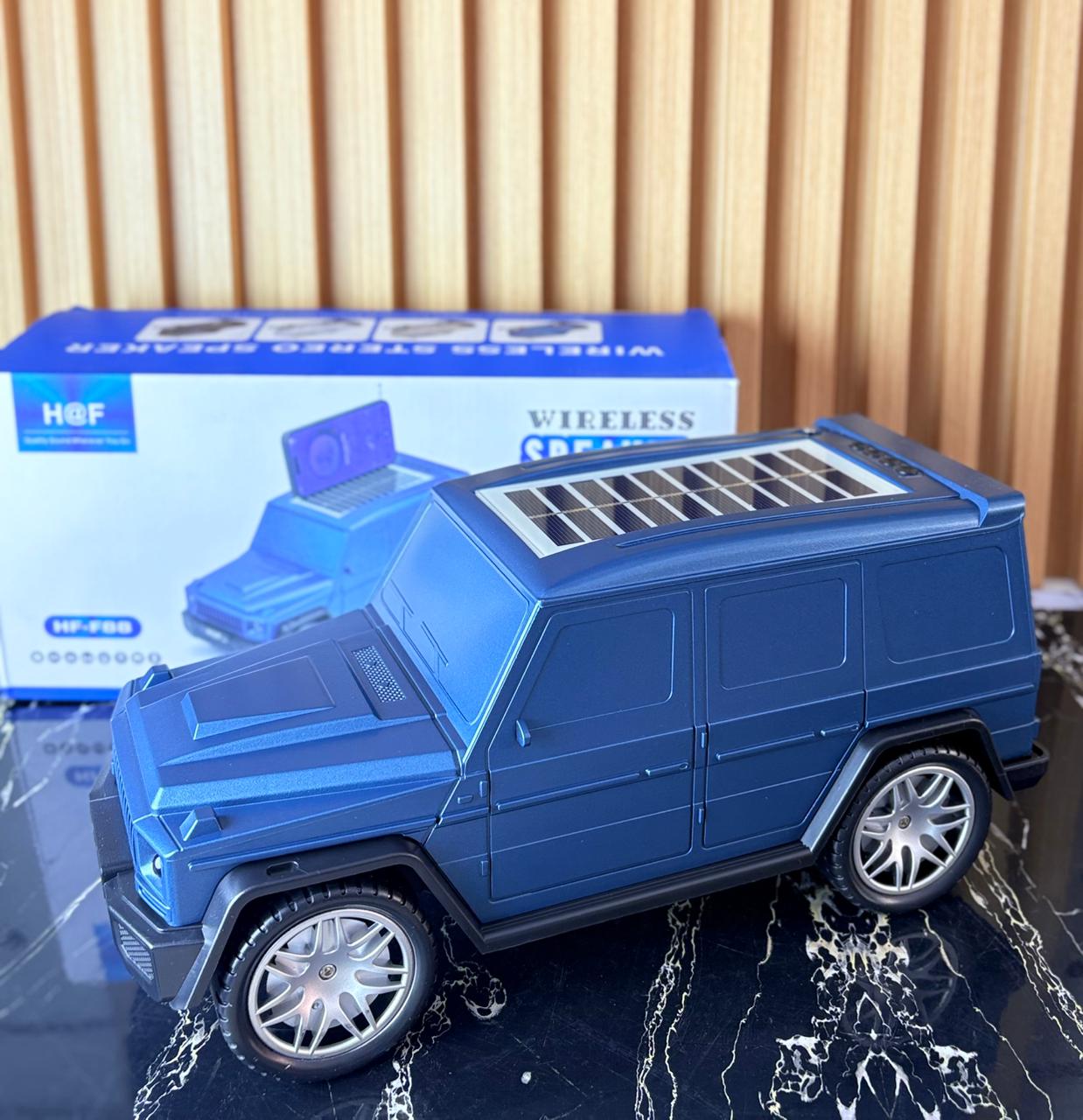 Altavoz Mercedes G500: potencia, estilo y energía solar